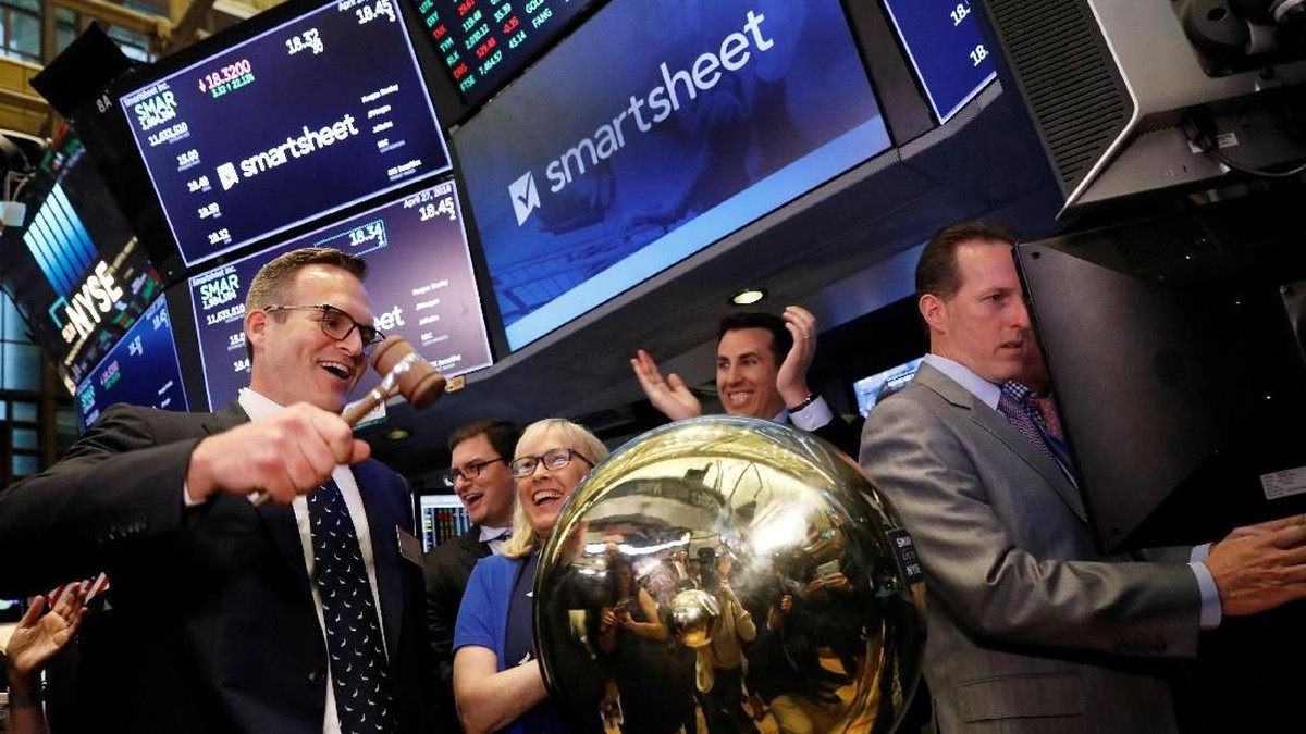Musim Pendapatan: Wall Street Dibuka dengan Bahagia